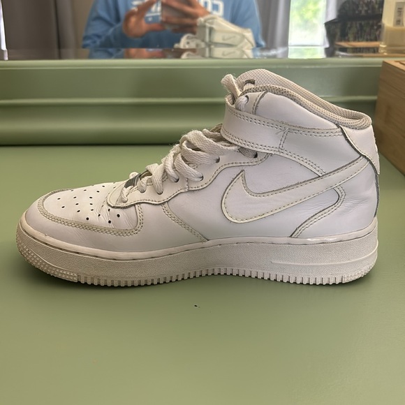 Nike Air Force 1 '07 Mid - Picture 4 of 5